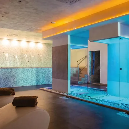 Porto Giardino - Cdshotels モノーポリ