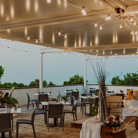 Porto Giardino - Cdshotels 4* モノーポリ